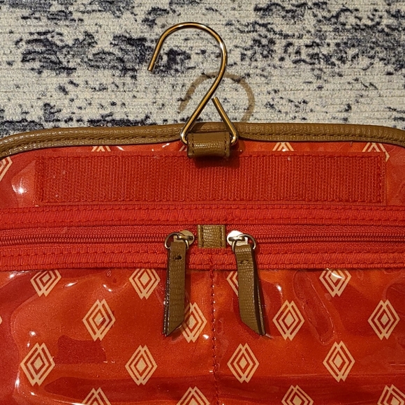 Stella & Dot travel bag - Picture 4 of 8